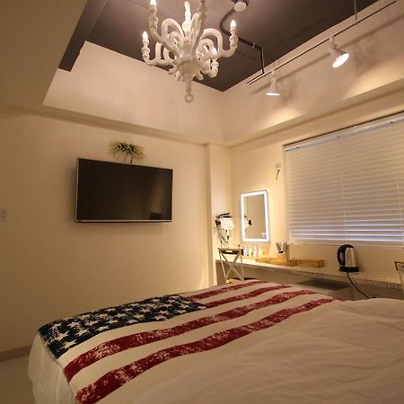 The First Snow Hotel Daegu Exterior foto
